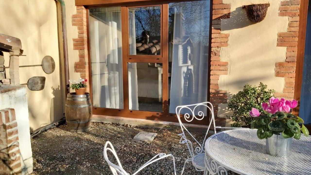 La Limonaia Country House มอนเตริจโจนี ภายนอก รูปภาพ
