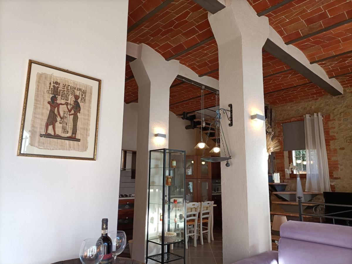 La Limonaia Country House มอนเตริจโจนี ภายนอก รูปภาพ