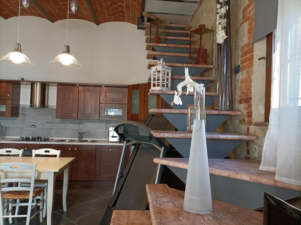 La Limonaia Country House มอนเตริจโจนี ภายนอก รูปภาพ